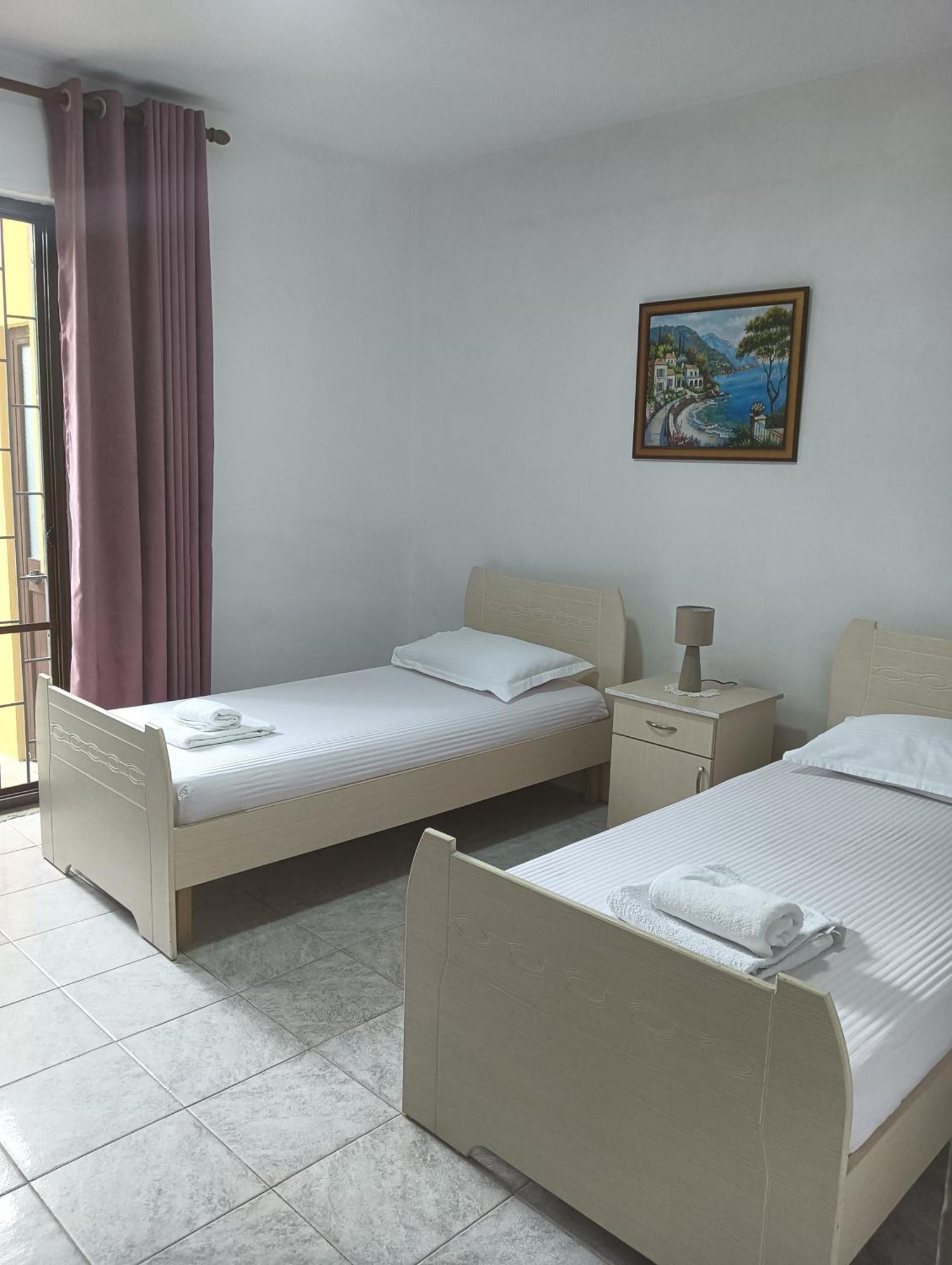 Vila Aliaj Luxury Apartment With 2 Rooms With Private Wonderful Terrace Durrës Exterior foto